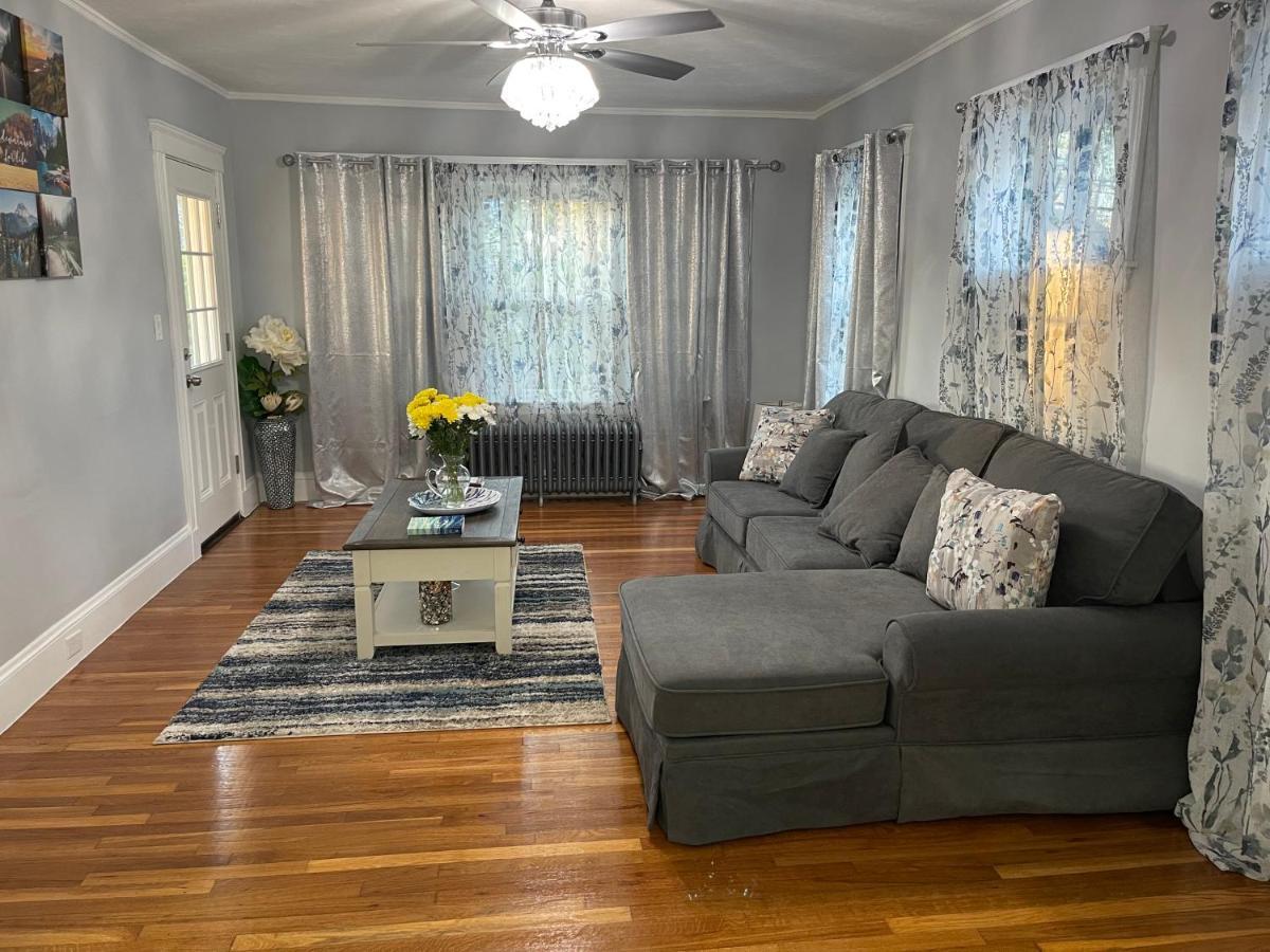 Boston Luxury Condo Style Rooms מראה חיצוני תמונה